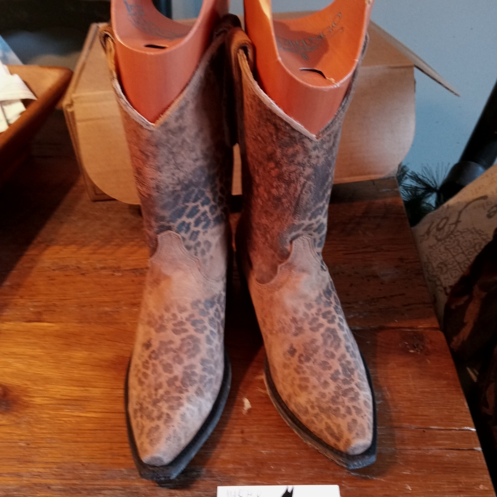 Old Gringo Leopardito Boots 6.5